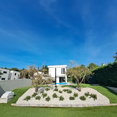 Villa Angelina *