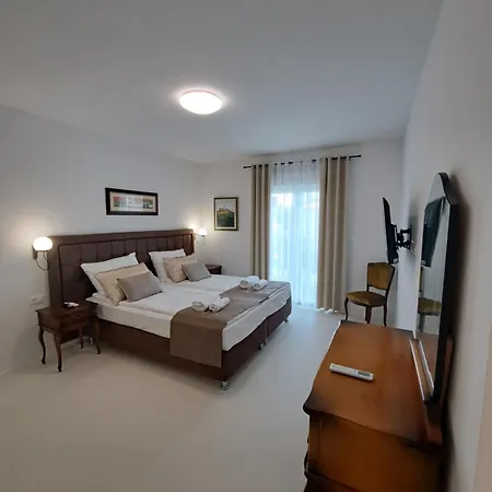 Villa Angelina *